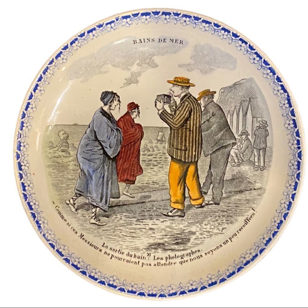 Creil et Montereau HBCM Vintage France Plate